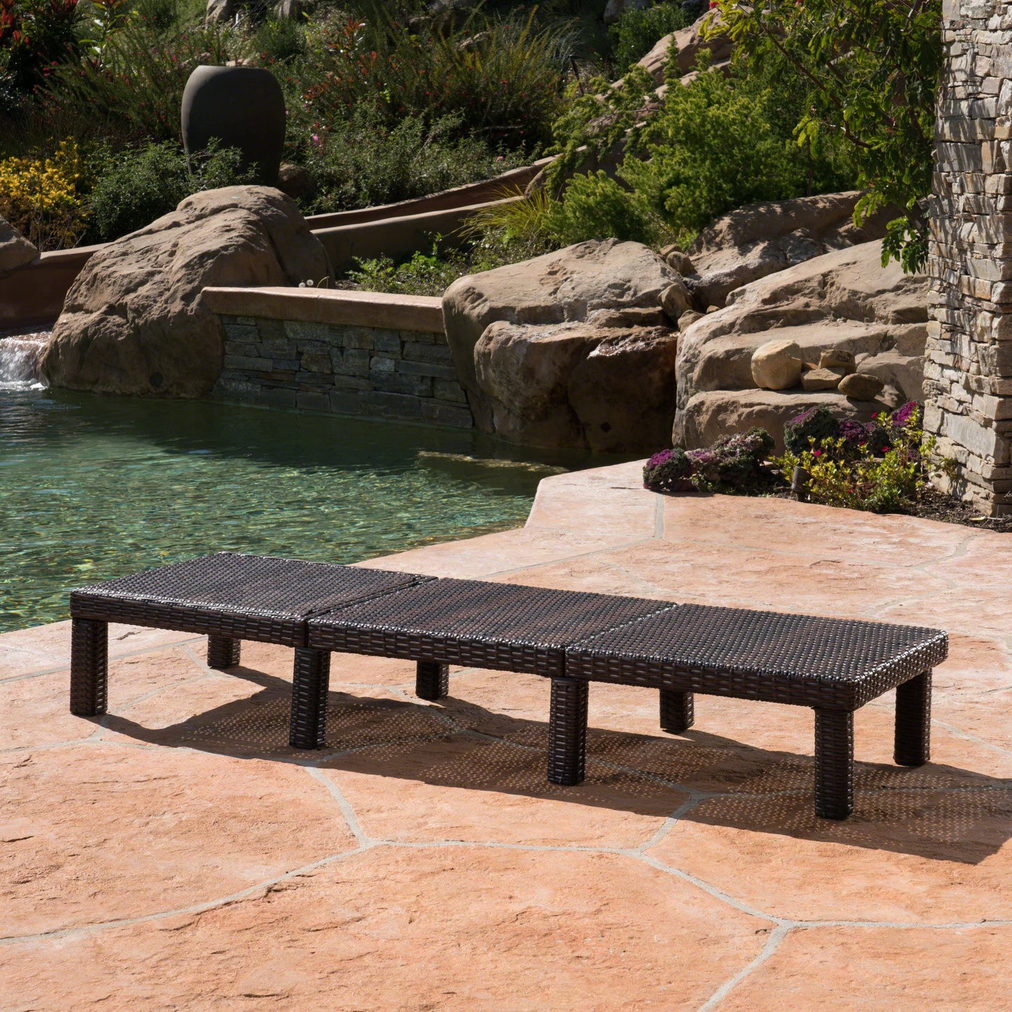 Outdoor Chaise Lounge With Wicker Design And Adjustable Backrest - Brown