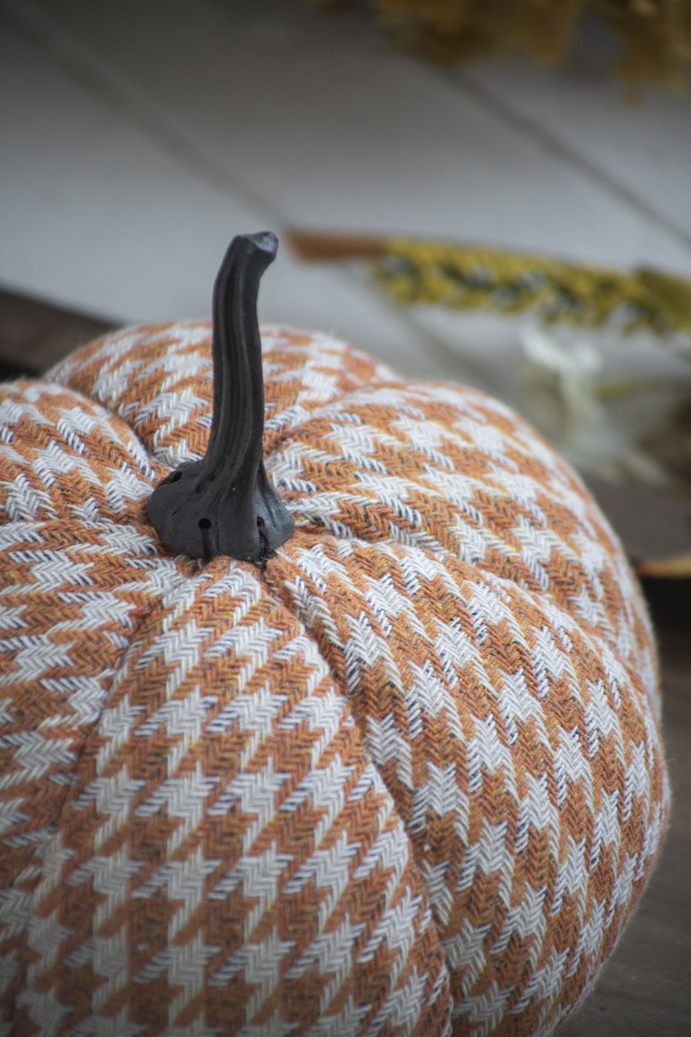 Pumpkin Ornament Decor For Holiday Harvest Festival Fall Festival & Thanksgiving (Set of 2) - Orange / White