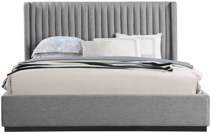 Logan - Bed
