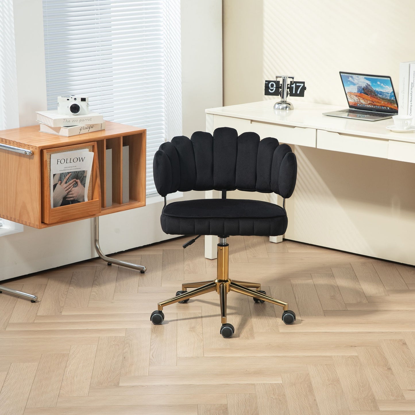 Modern Velvet Home Office Desk Chair With Adjustable Height And Swivel Wheels