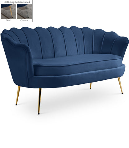 Gardenia - Loveseat