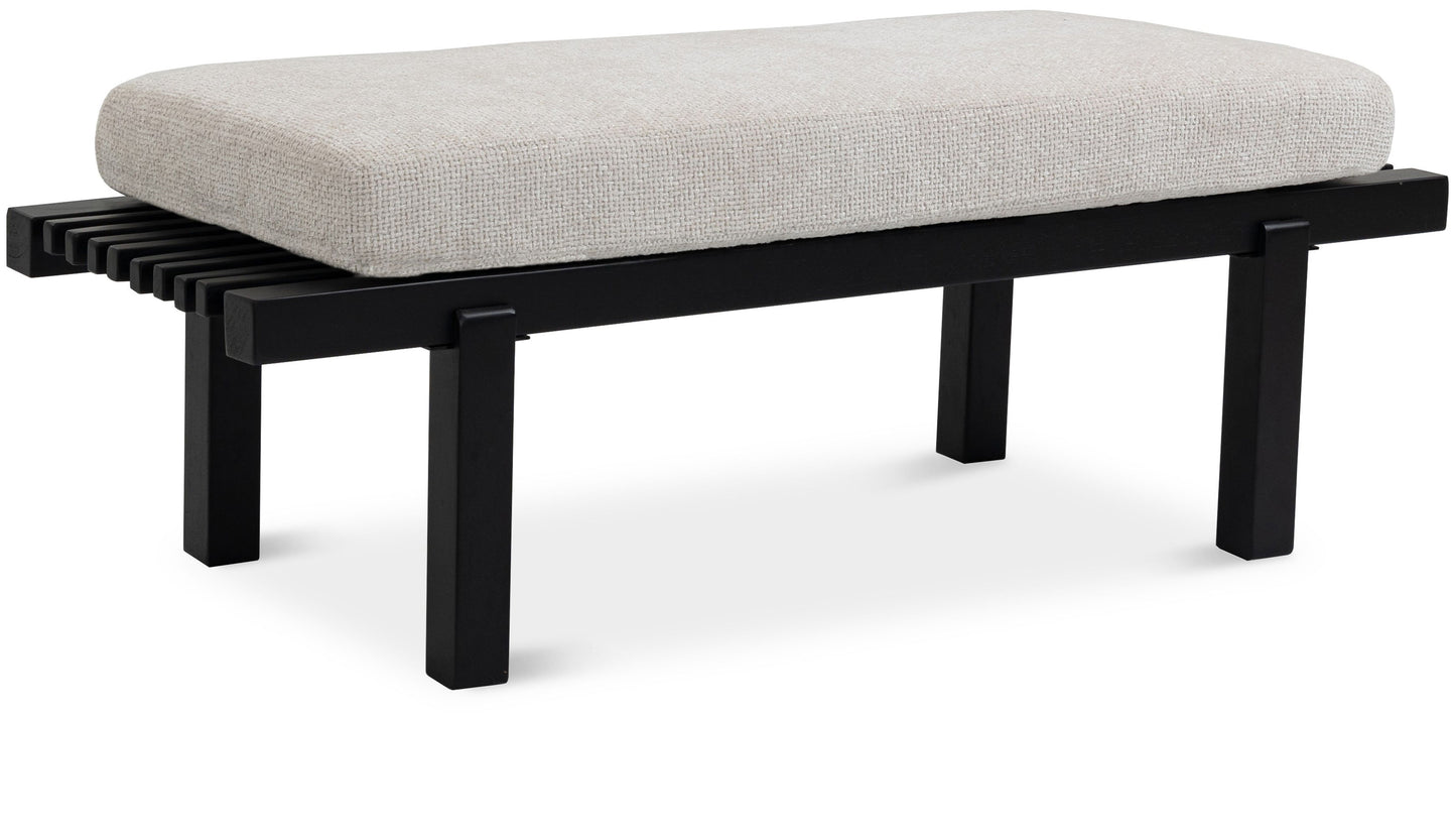 Naya - Bench