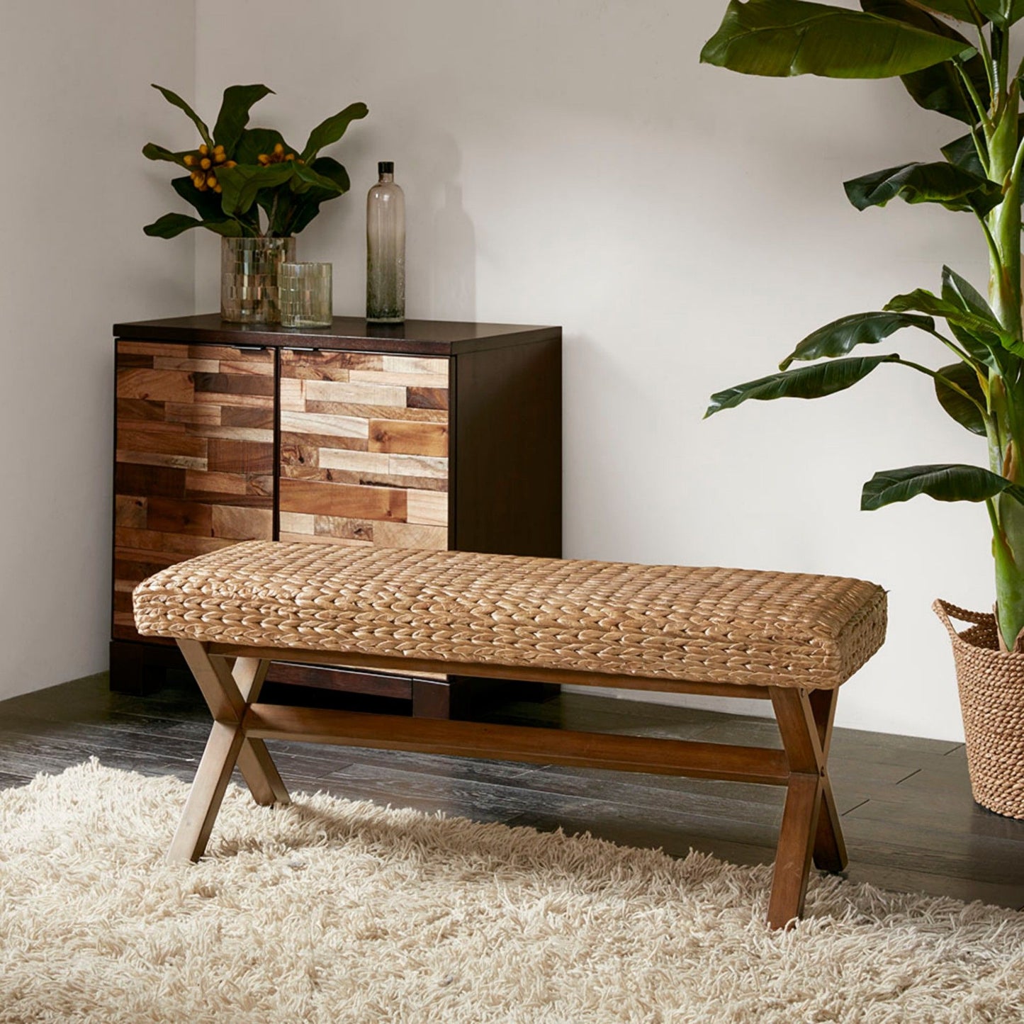 The Bench With Water Hyacinth Seat And Mahogany Base - Brown