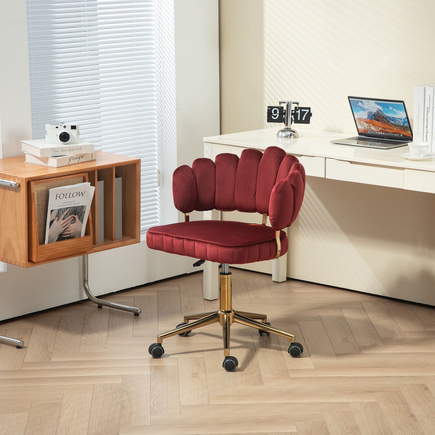 Modern Velvet Home Office Desk Chair With Adjustable Height And Swivel Wheels