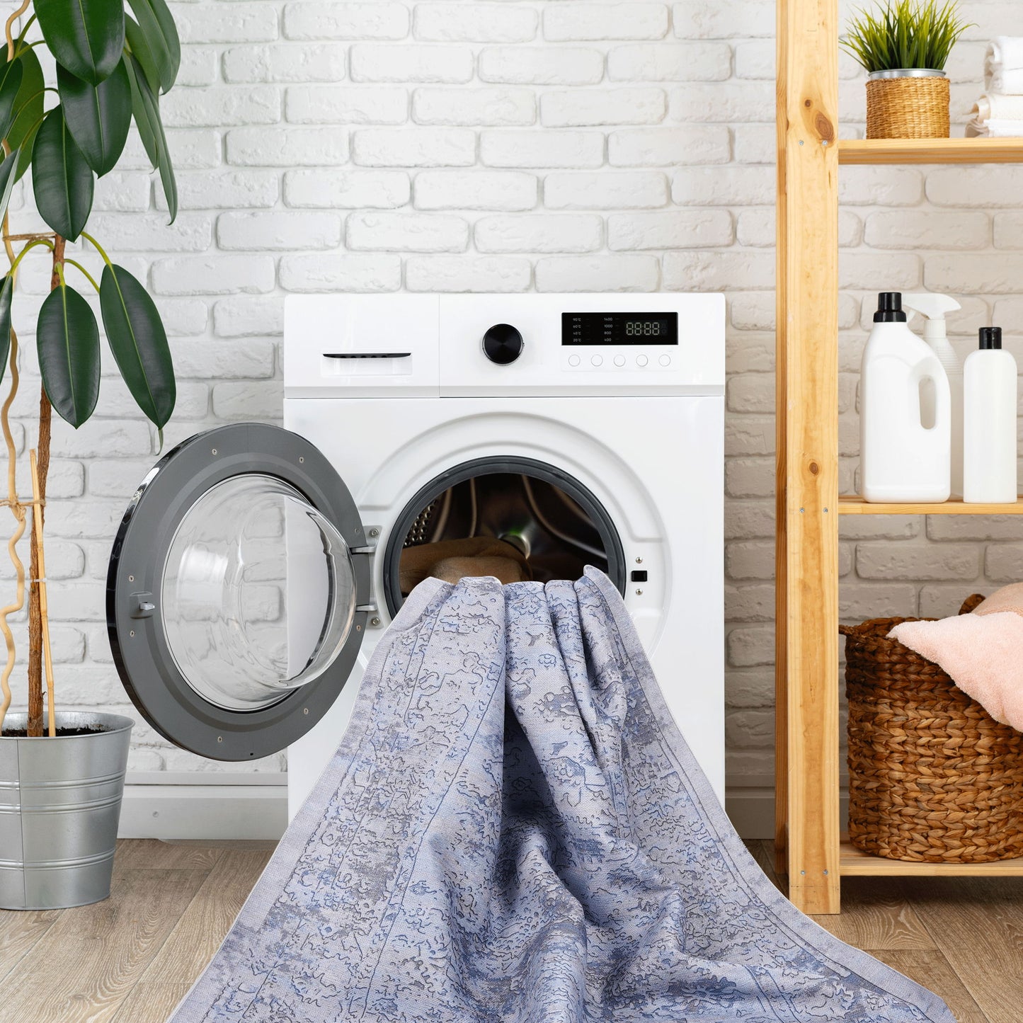 Maval - 8' X 10' Washable Area Rug - Blue / Cream