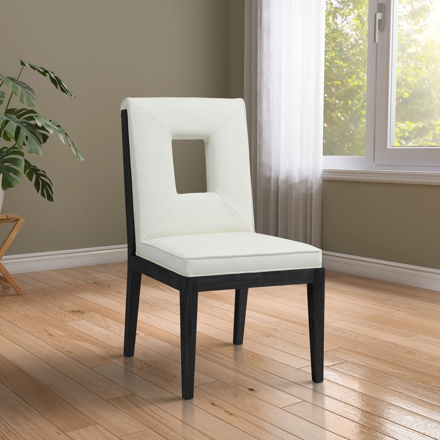 Gwendolyn - Faux Leather Dining Side Chair With Black Frame (Set of 2)