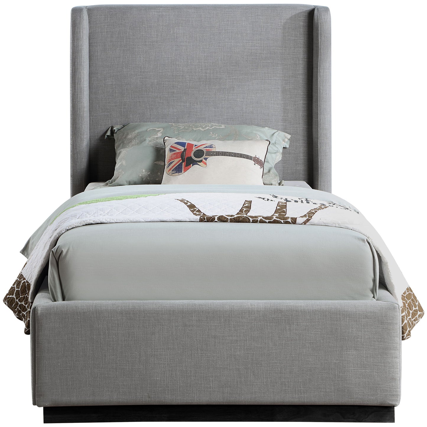 Flynn - Bed